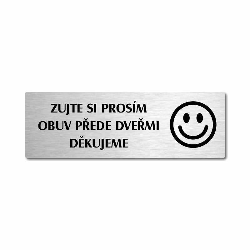 Zujte se, stříbrná popiska na dveře